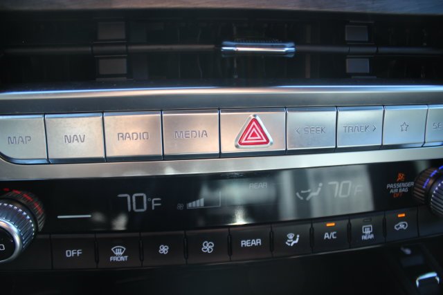 Used 2025 Black Kia EX X-Line image 10