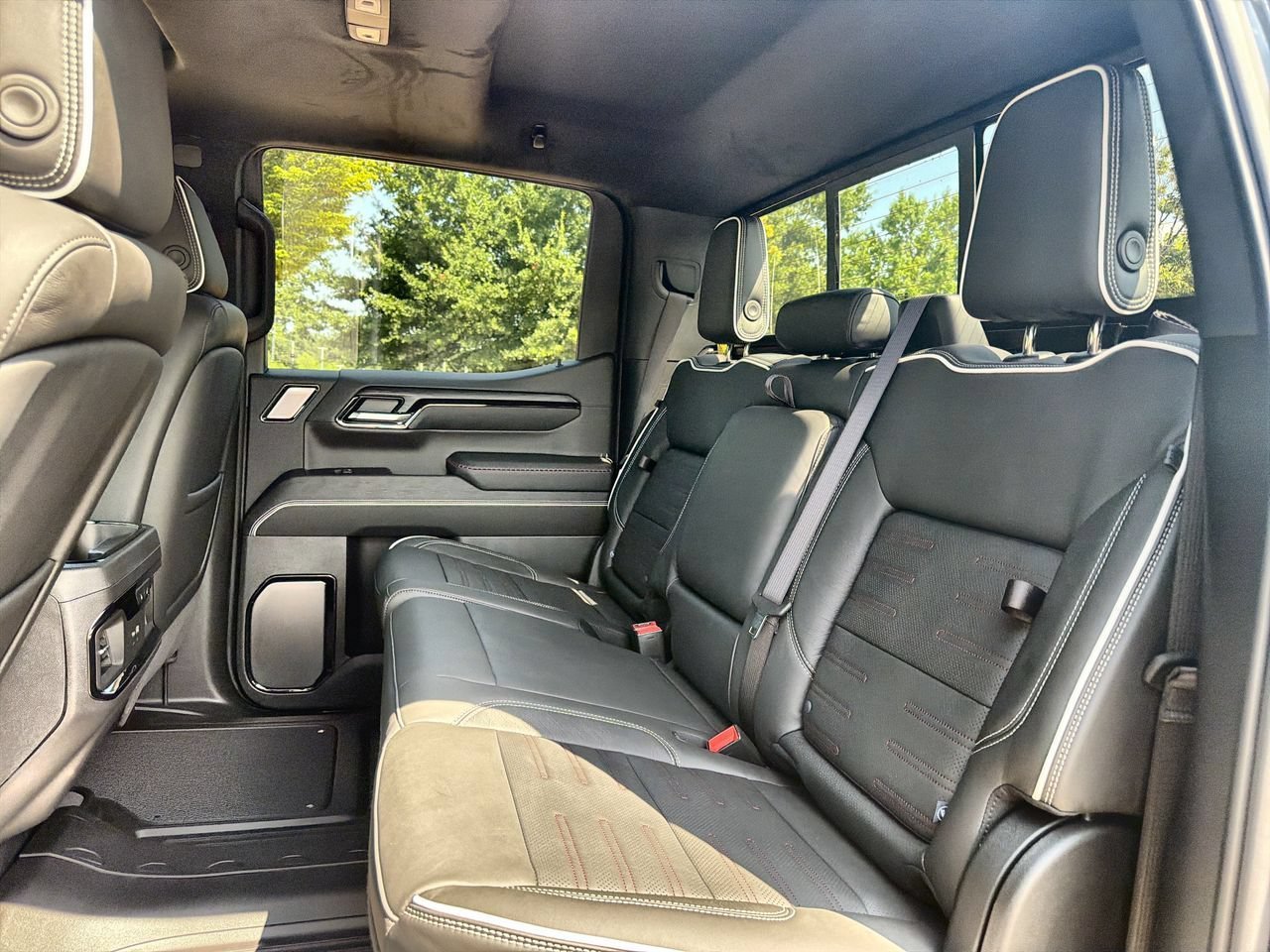 New 2026 Onyx Black GMC AT4X image 20