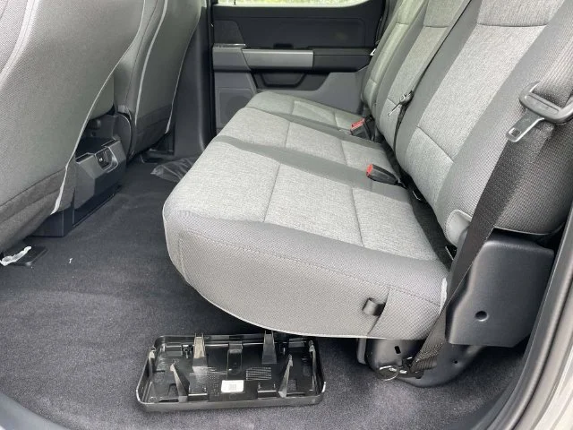 New 2026 Gray Ford XLT image 9