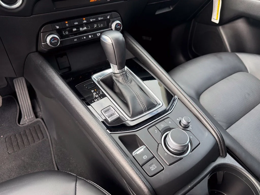 Used 2025 Rhodium White Metallic Mazda 2.5 S Select Package image 17