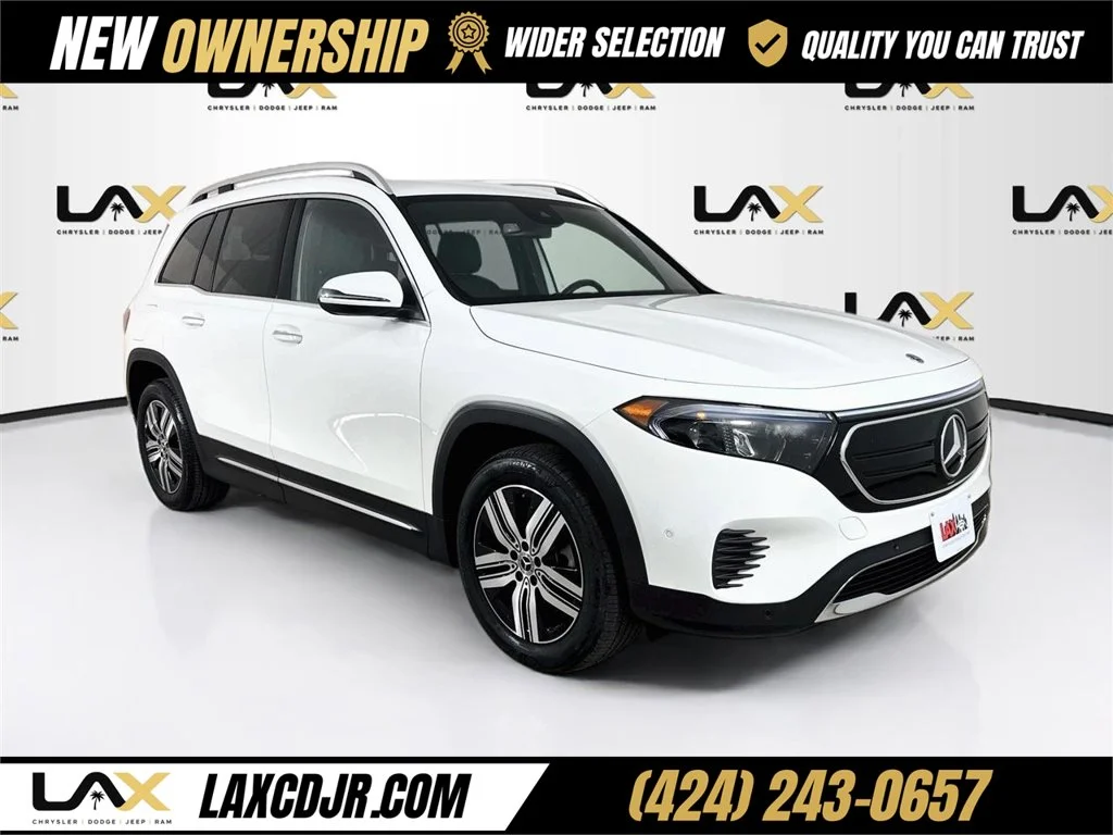 Used 2023 White Mercedes-Benz 300 image 1
