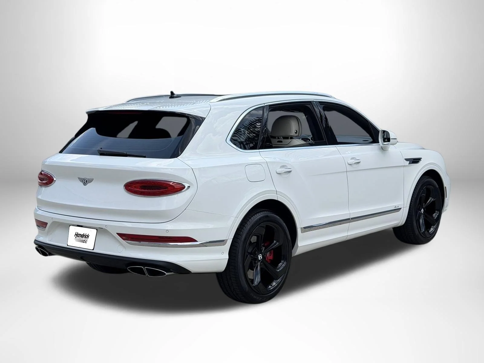 Used 2023 Glacier White Bentley Azure image 10