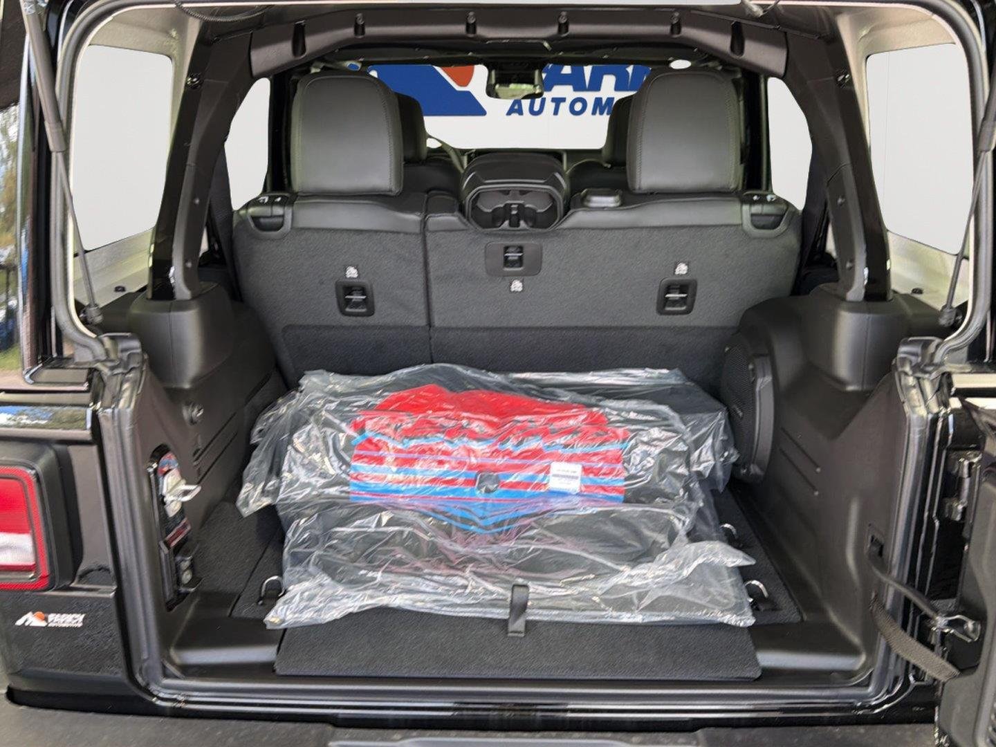 New 2026 Black Clear-Coat Exterior Paint Jeep Rewind image 8
