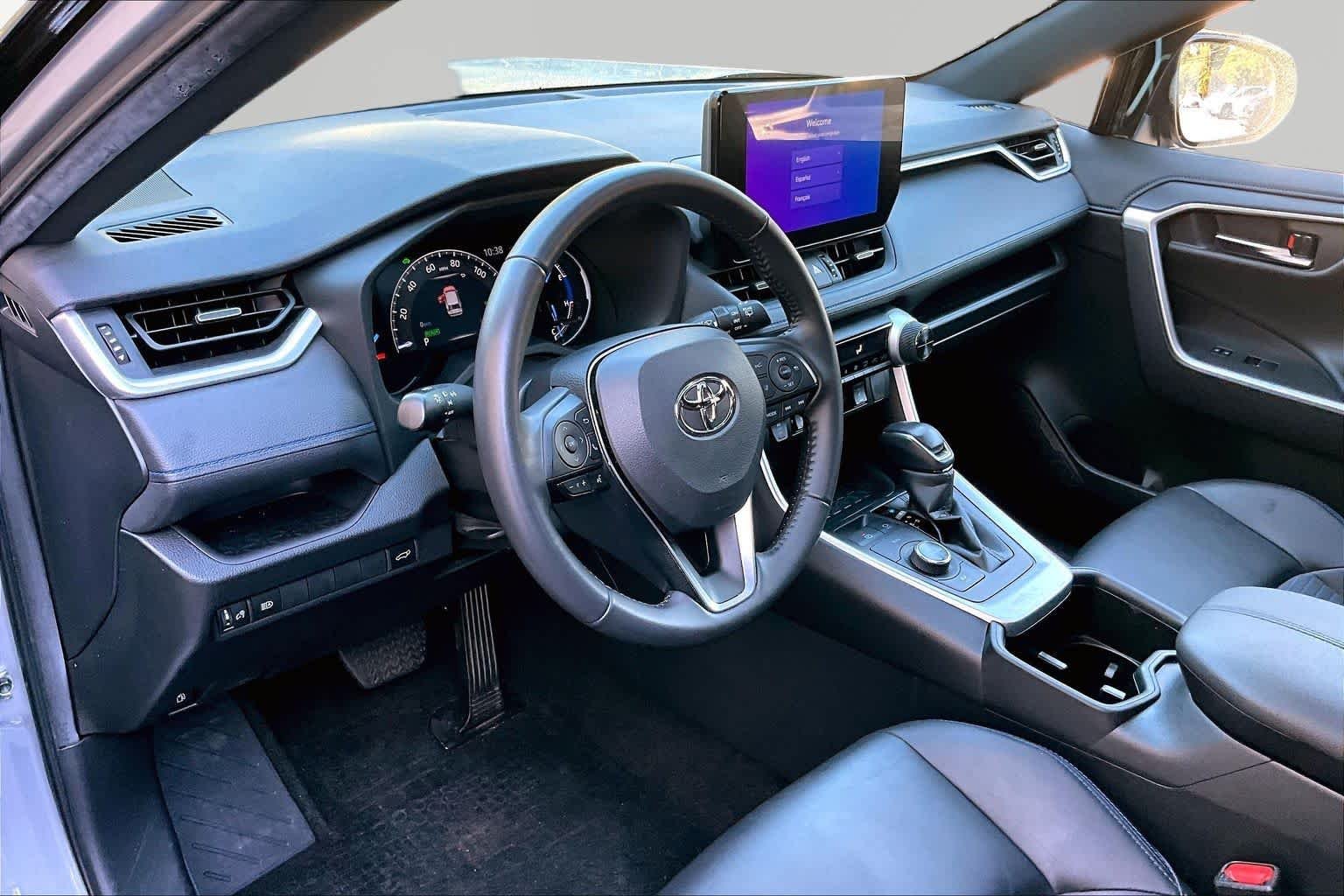 Used 2023 Silver Sky Metallic/Midnight Black Metallic Toyota Hybrid XSE image 18