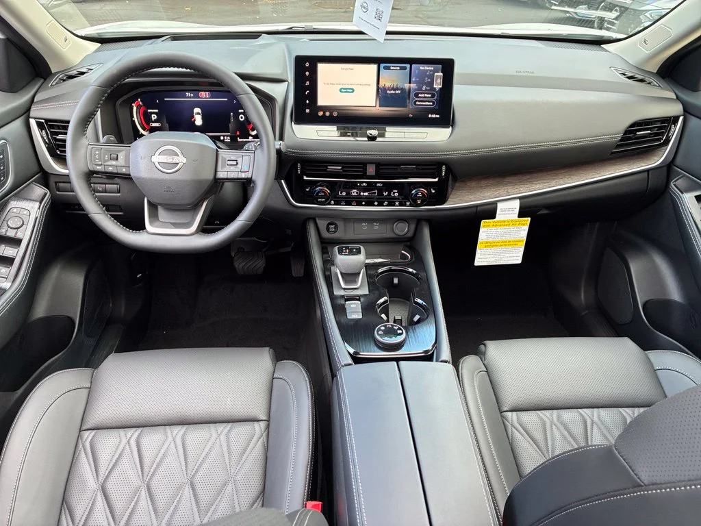 New 2026 Everest White Pearl TriCoat Nissan Platinum image 30