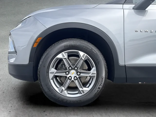 Used 2024 Gray Chevrolet LT image 23