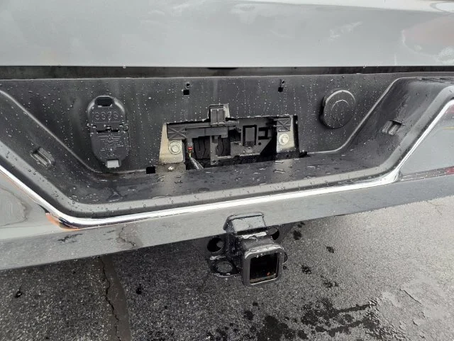 Used 2025 Sterling Metallic GMC SLT image 16