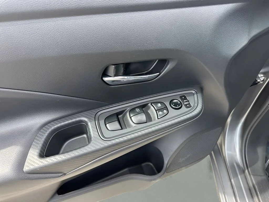 Used 2025 Gray Nissan 1.6 SV image 21
