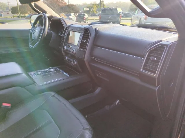 Used 2020 Black Ford Limited image 37