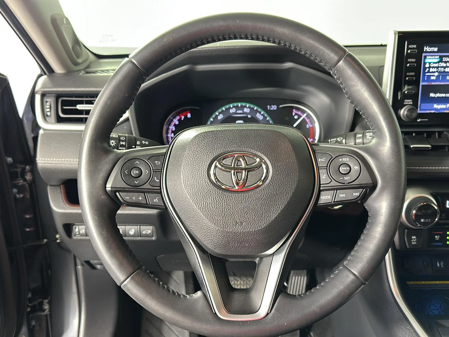 Used 2019 Magnetic Gray Metallic Toyota Limited image 10