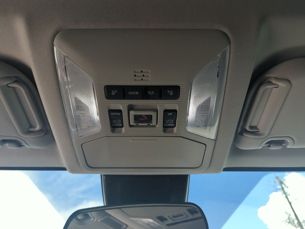 Used 2023 Green Toyota XLE image 27