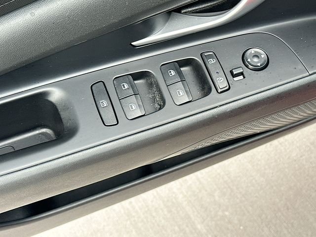 Certified Used 2022 Scarlet Red Pearl Hyundai SE image 18