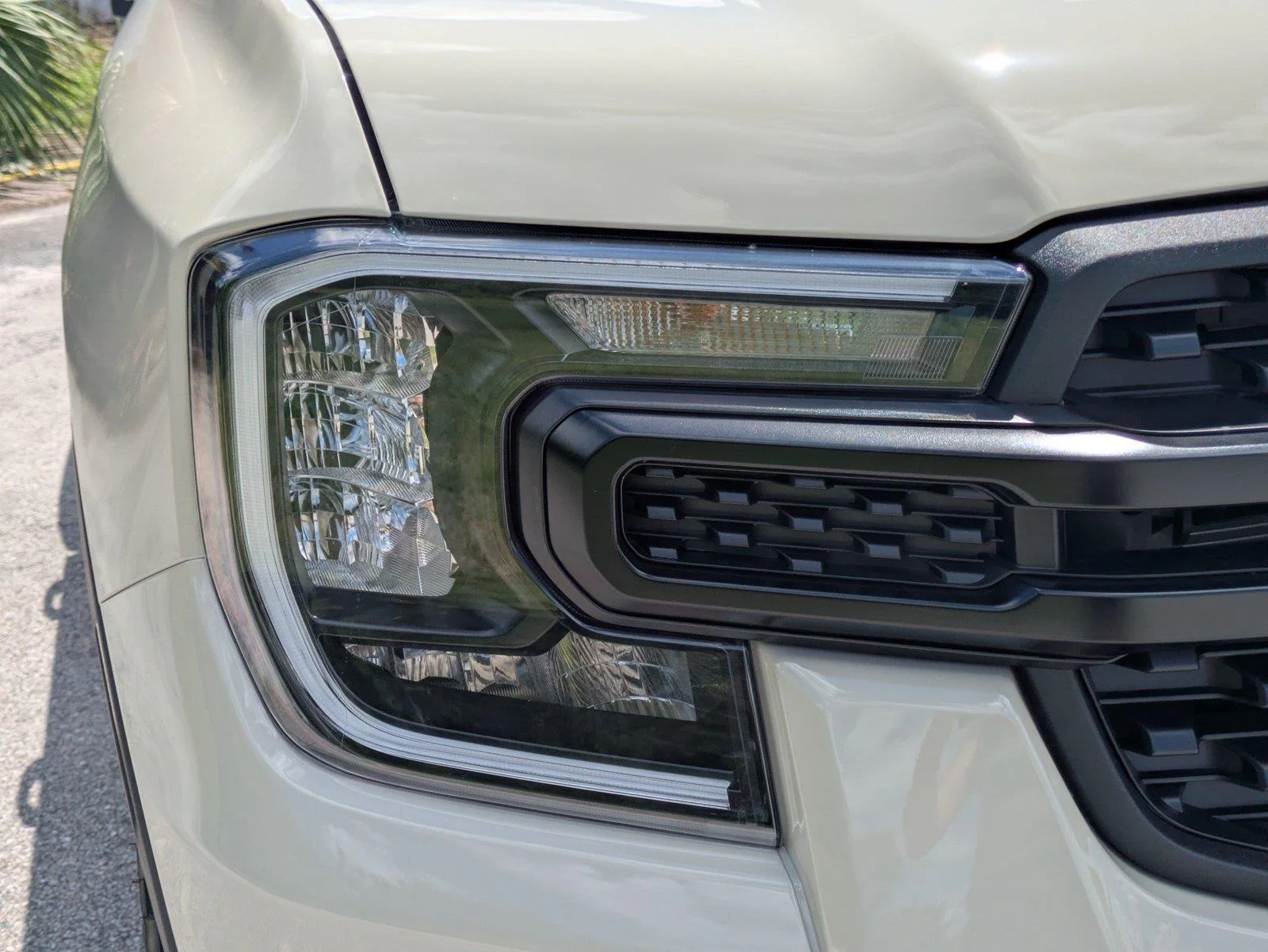 New 2026 Desert Sand Ford XL image 10