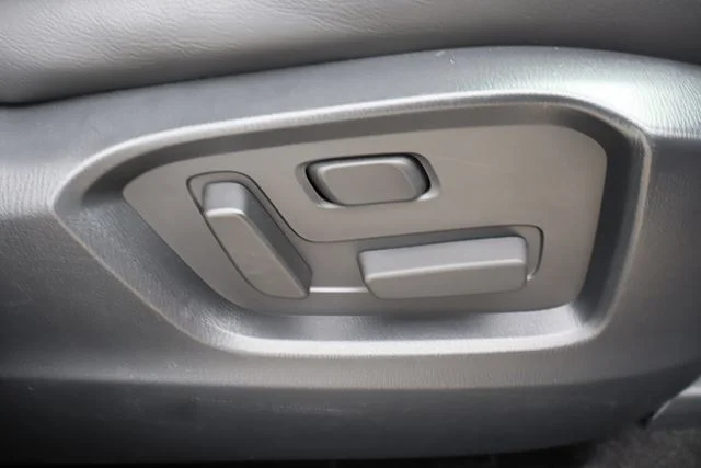 Used 2023 Jet Black Mazda Touring Plus image 13