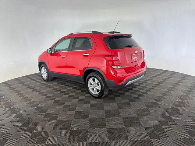 Used 2018 Red Chevrolet LT image 7