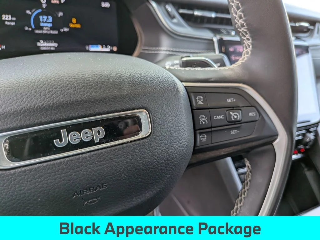 Used 2023 Gray Jeep Limited image 22