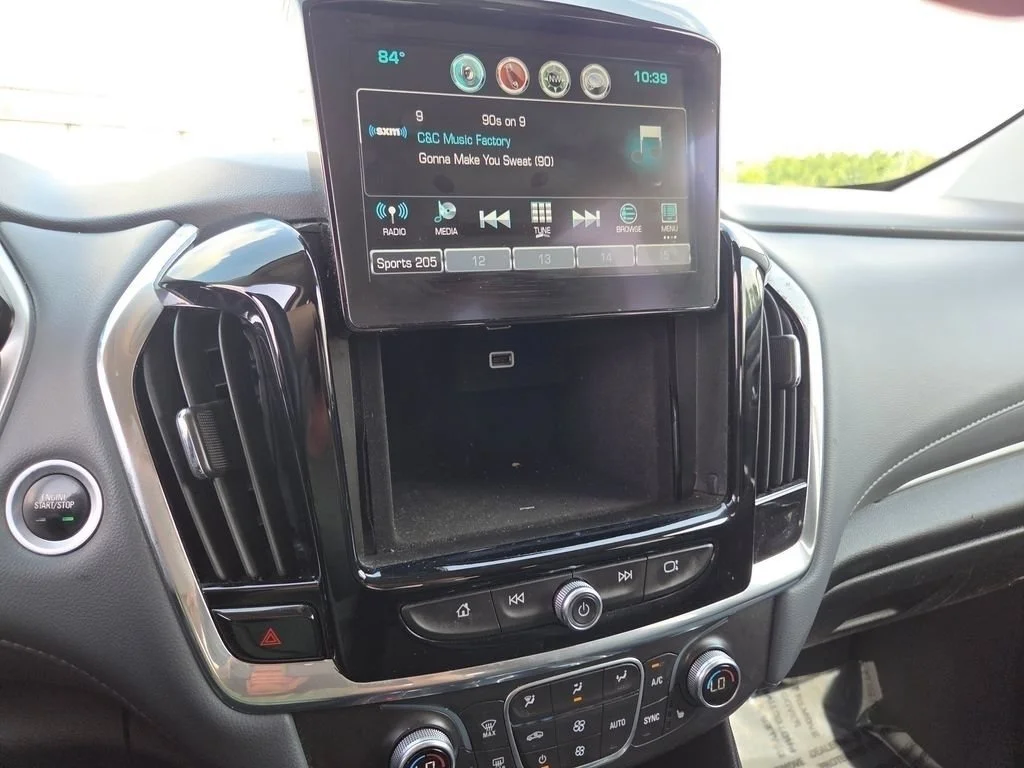 Used 2018 Cajun Red Tintcoat Chevrolet LT image 35