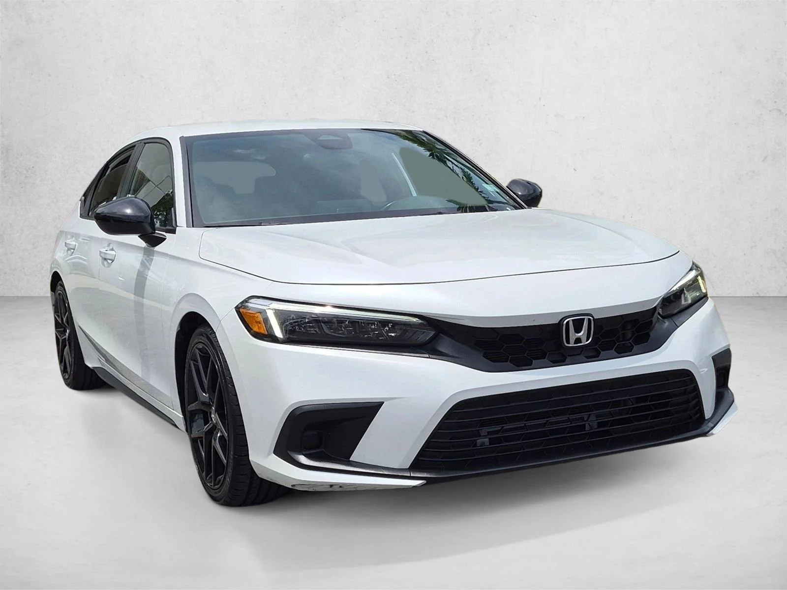 Used 2024 Platinum White Pearl Honda Sport image 3