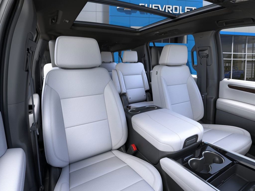 2026 Chevrolet Suburban Premier - Photo 16