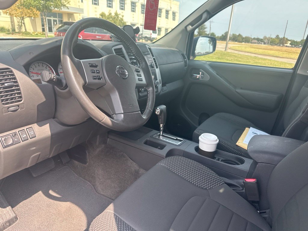 Used 2013 Blue Nissan PRO-4X image 10