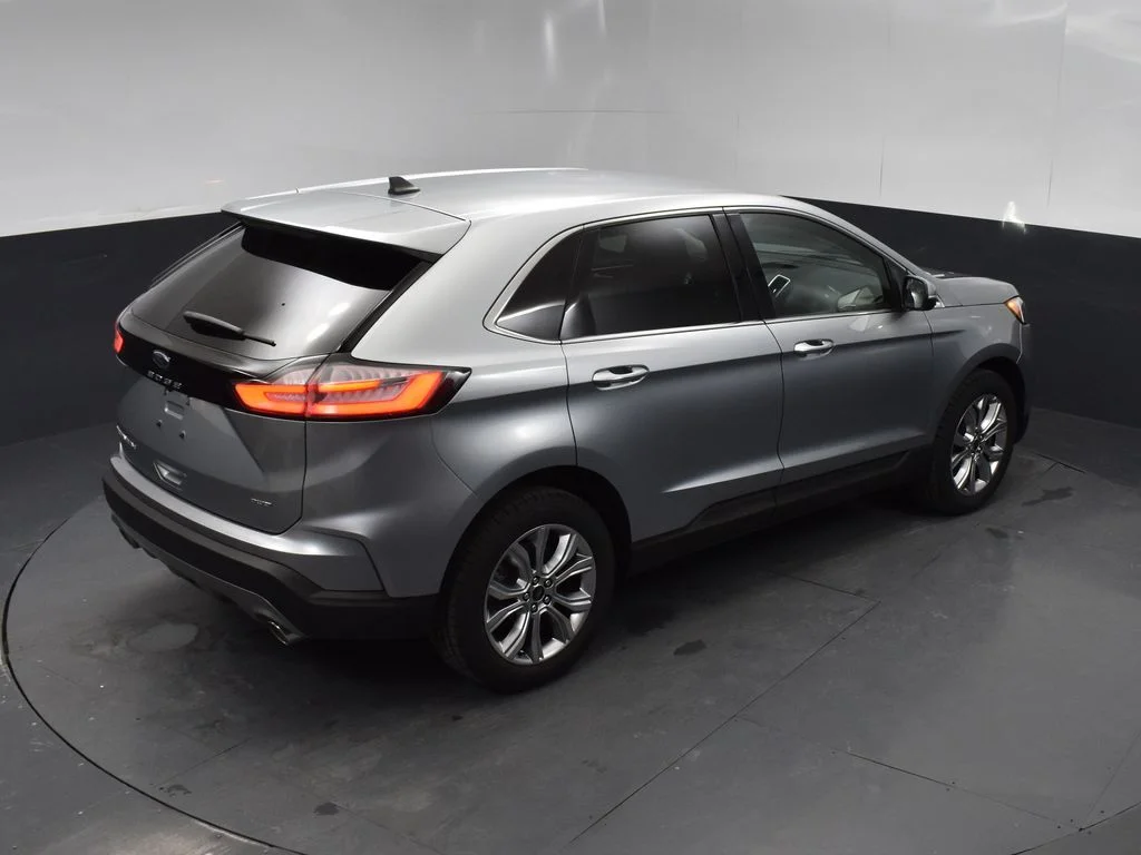2024 Ford Edge Titanium - Photo 39