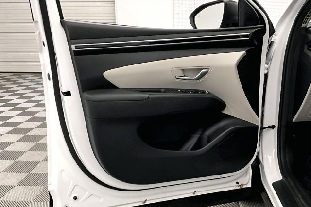 Used 2023 Serenity White Pearl Hyundai SEL image 20