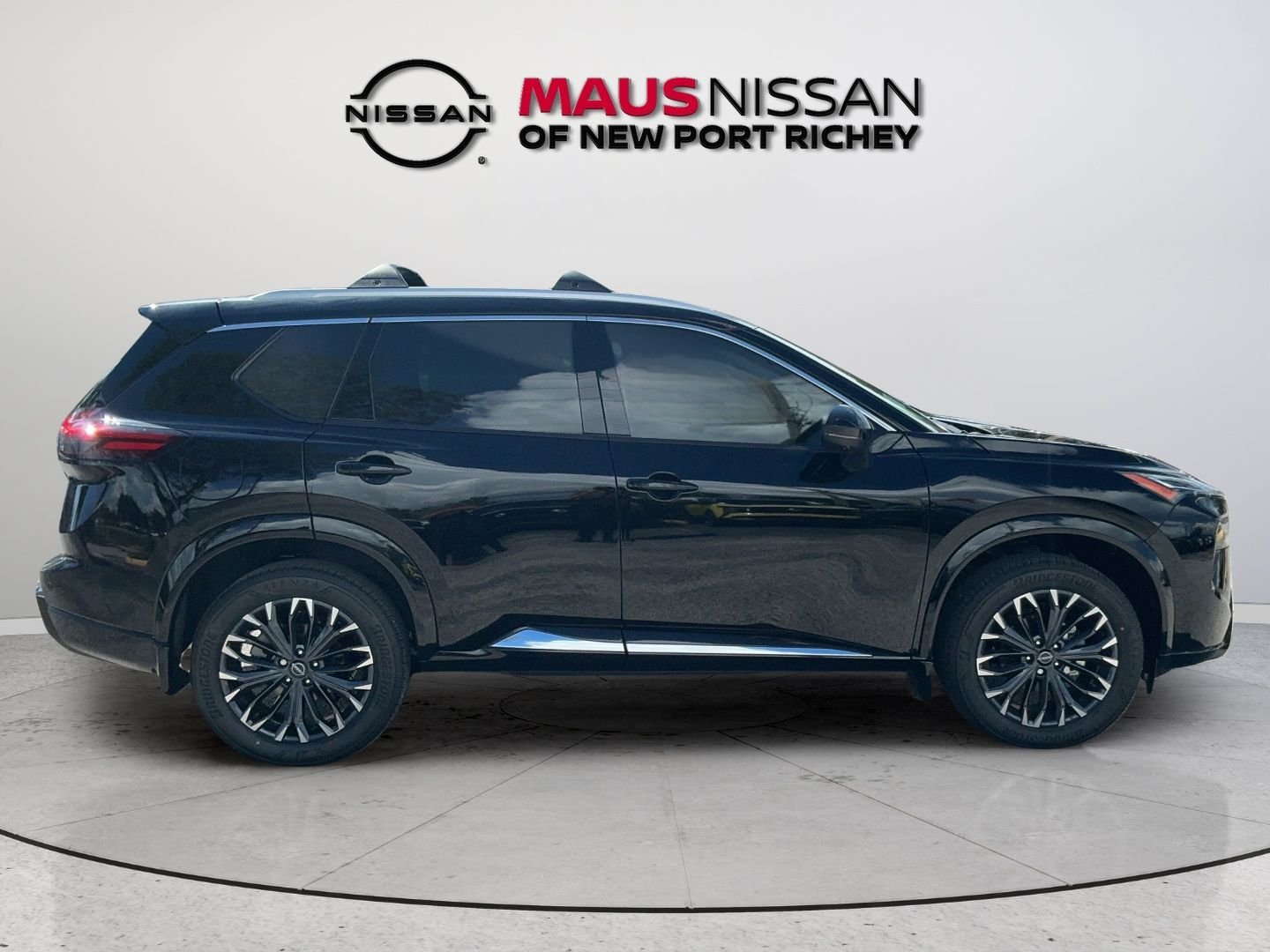 New 2026 Black Nissan Platinum image 13