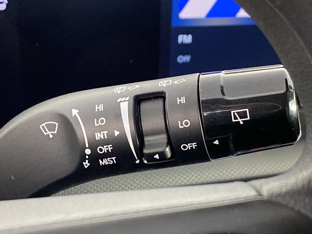 Used 2025 Gray Hyundai SEL image 18