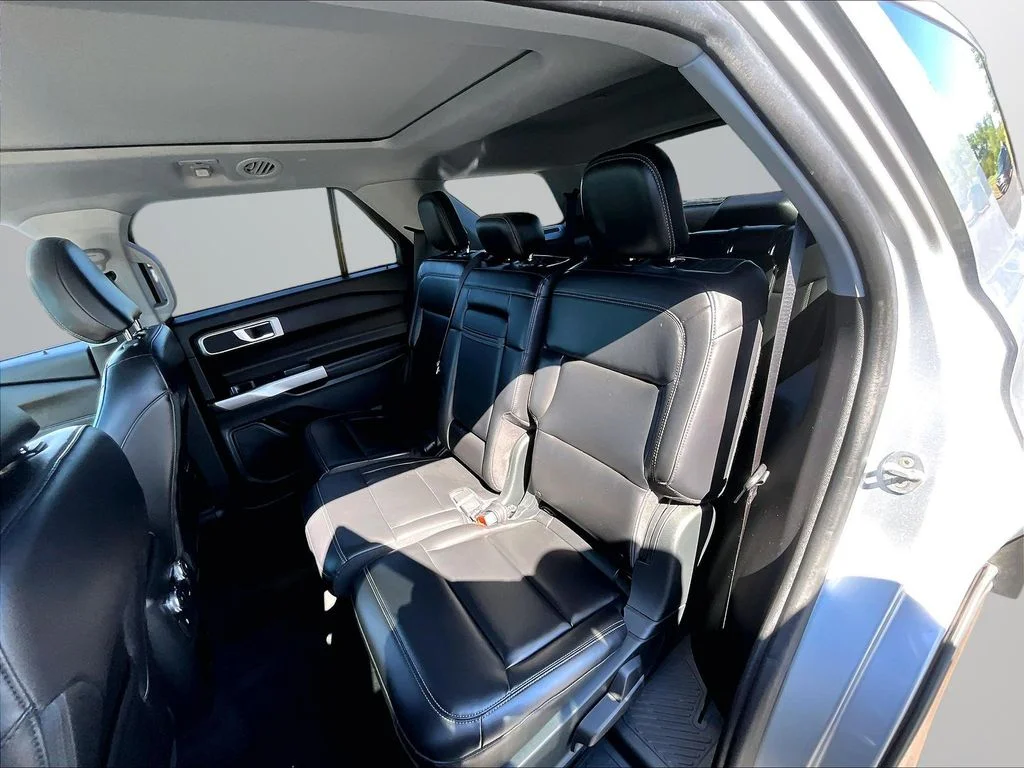 Used 2021 Silver Ford XLT image 25