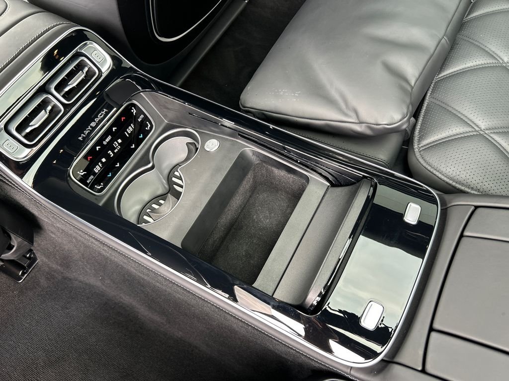 Certified Used 2024  Mercedes-Benz Maybach S 680 image 27