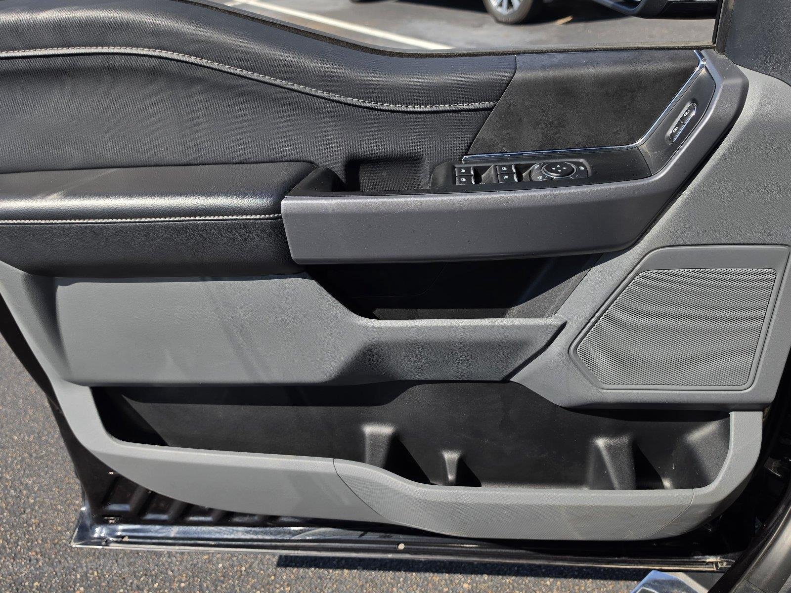 Used 2025  Ford XLT image 19