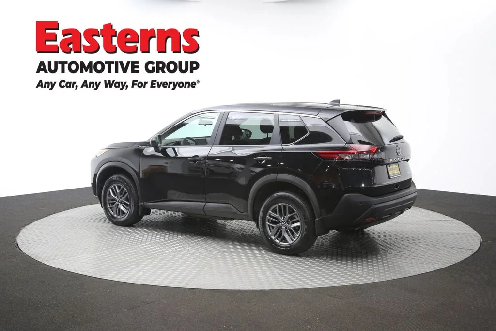 Used 2023 Black Nissan S image 61