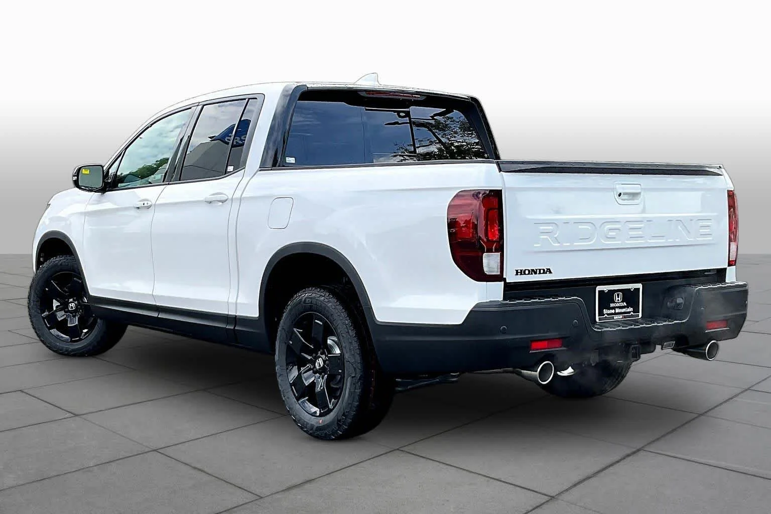 New 2026 Platinum White Pearl Honda Black Edition image 12