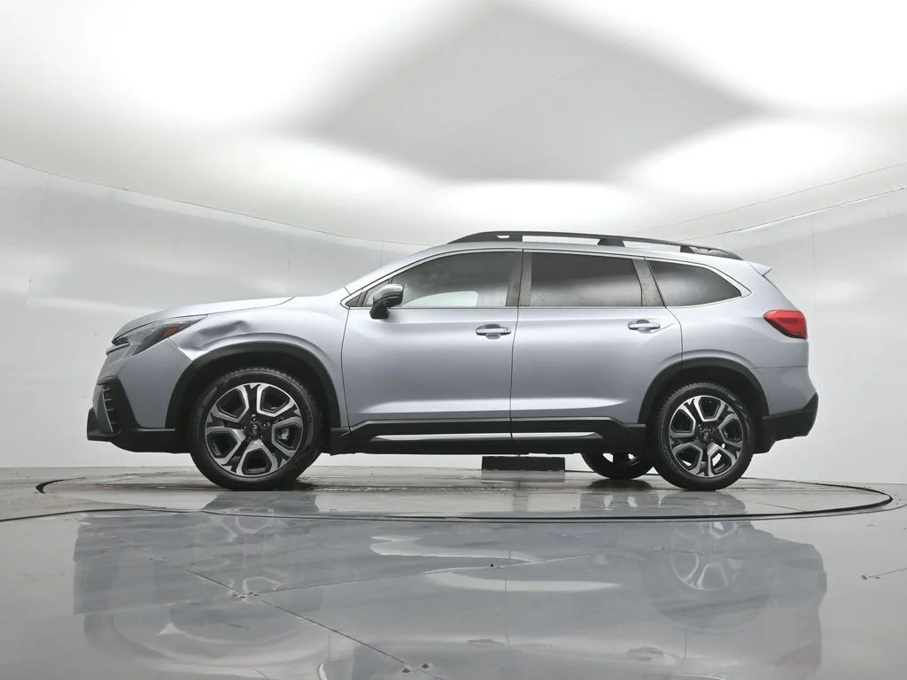 Certified Used 2023 Silver Subaru Limited image 8