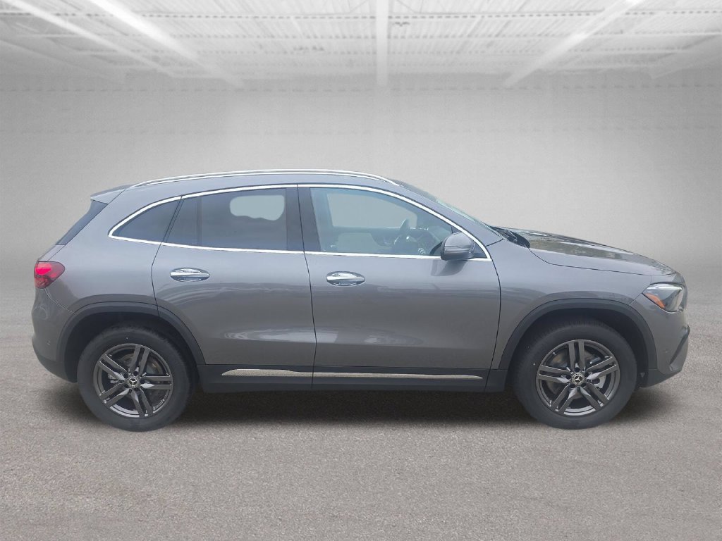 New 2026 Mountain Grey Metallic Mercedes-Benz GLA 250 image 6