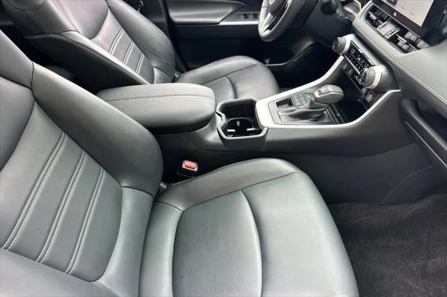 Certified Used 2023 WIND CHILL PEARL* Toyota  image 16