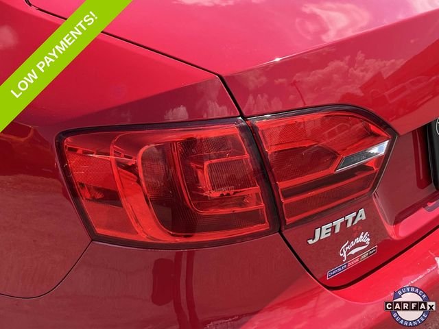 Used 2014 Red Volkswagen 2.0L S image 10