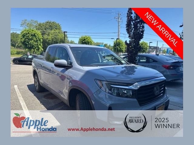 2023 Honda Ridgeline RTL-E AWD's photo