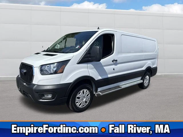 Used 2025 White Ford Base image 1