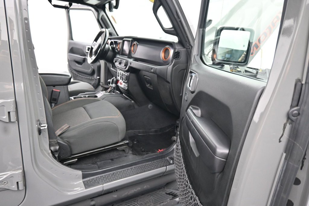 Used 2021 Gray Jeep Mojave image 22