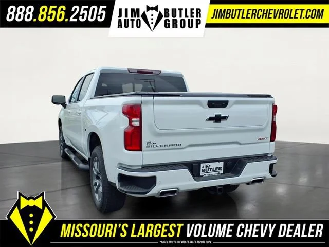 New 2026 Summit White Chevrolet RST image 2