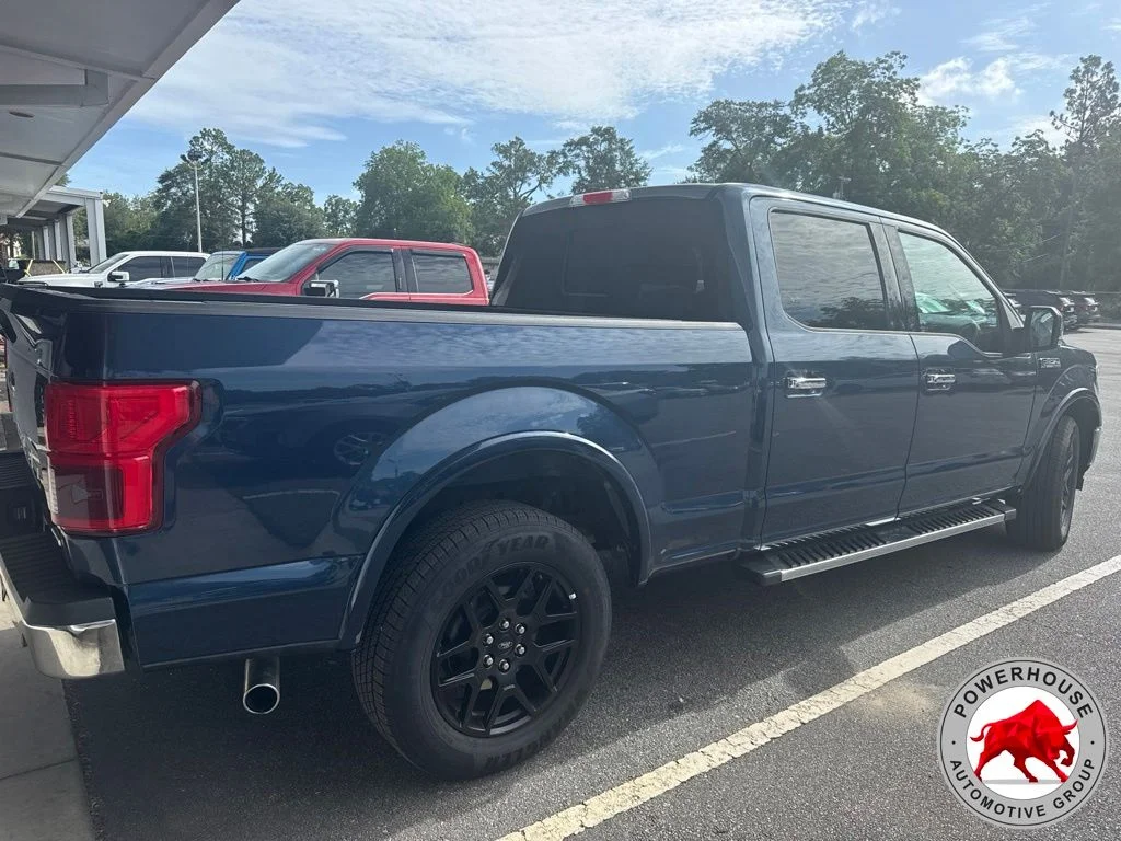 Used 2018 Blue Ford Lariat image 5