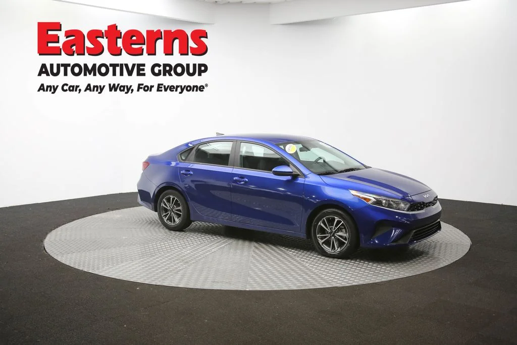 Used 2023 Blue Kia LXS image 46