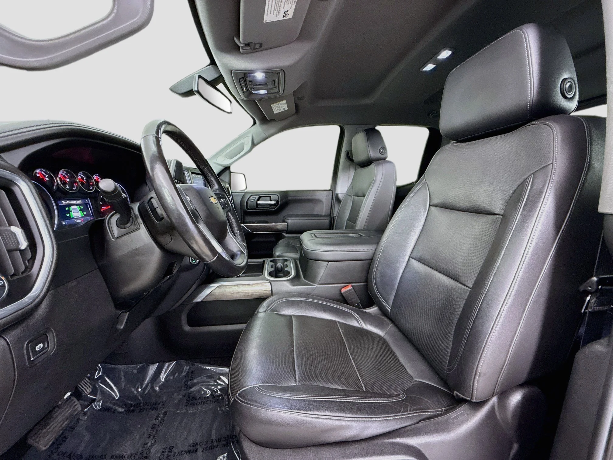 Used 2020 SUMMIT WHITE Chevrolet LTZ image 23