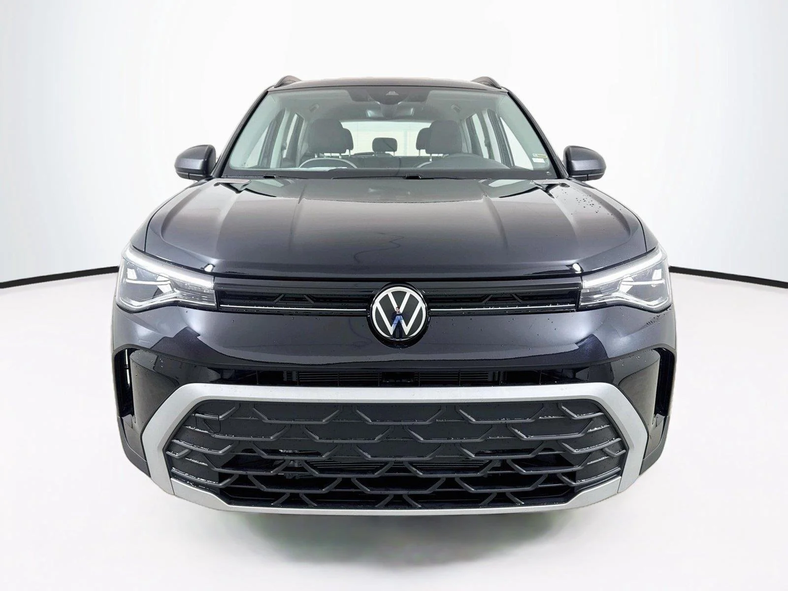 New 2027 Deep Black Pearl Volkswagen S image 4
