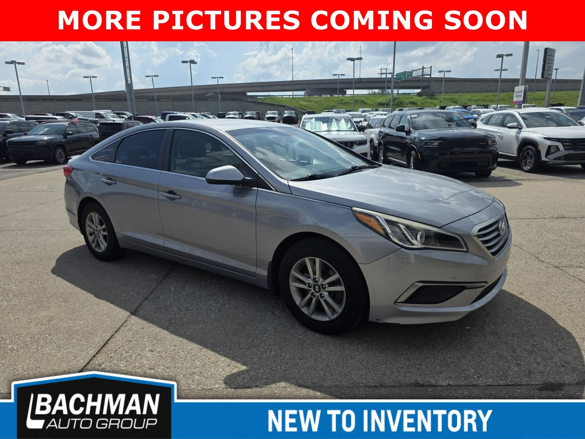 Used 2016 Shale Gray Metallic Hyundai 2.4L SE image 2