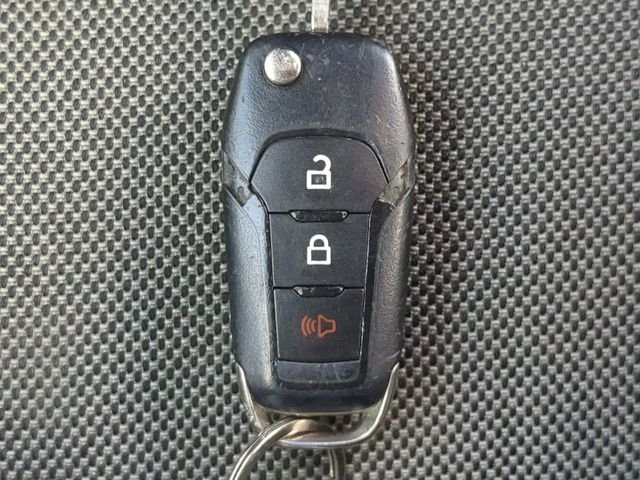 Used 2019 White Ford XL image 31