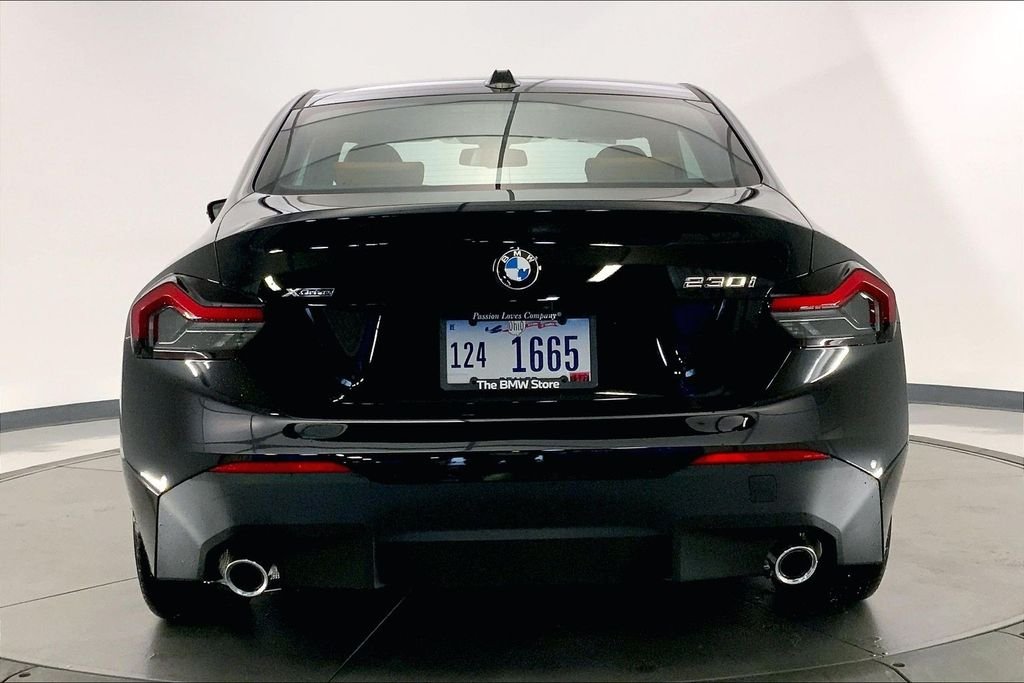Used 2025 Black Sapphire Metallic BMW  image 3