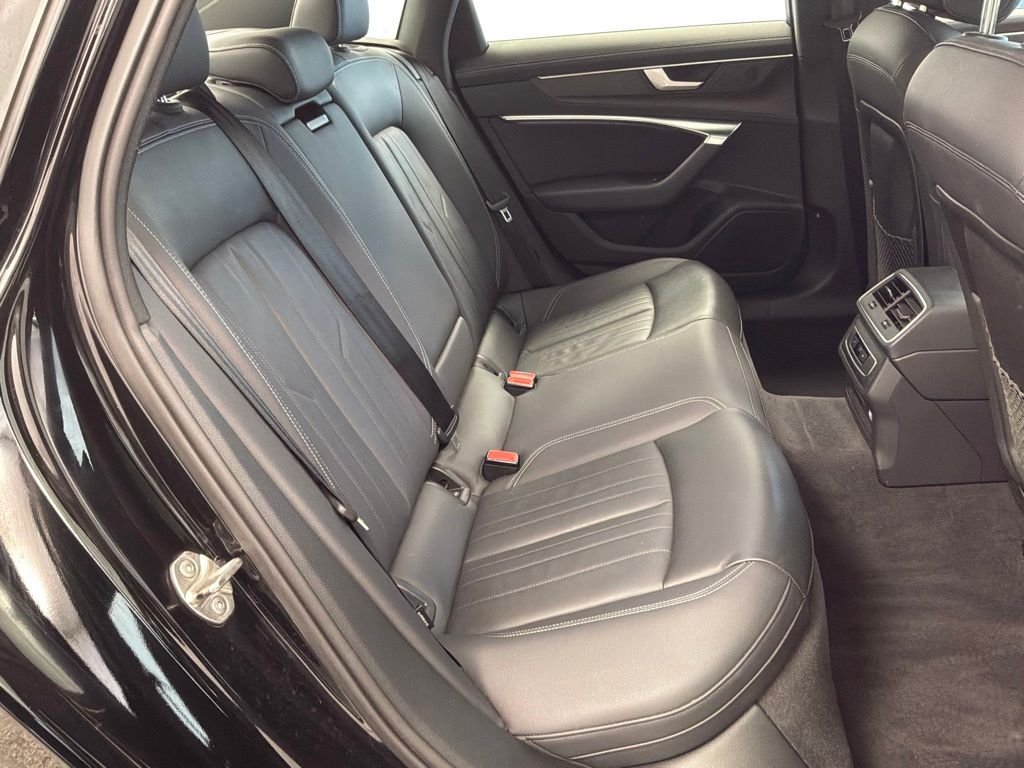 Used 2023  Audi 45 Premium image 29