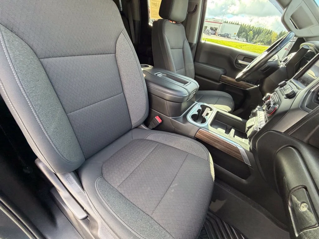 Used 2020 Gray Chevrolet RST image 36